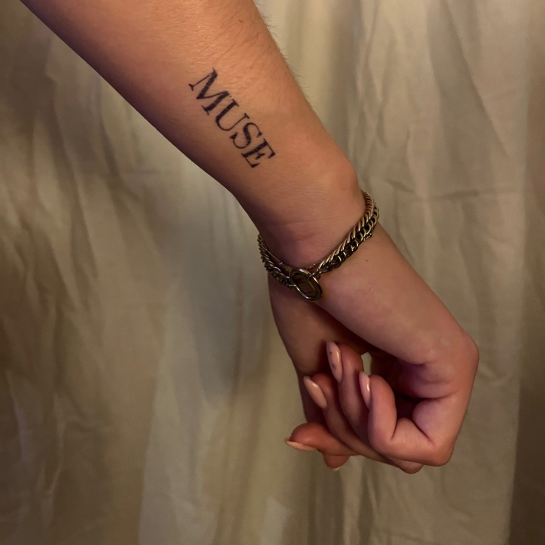 Temporäres Tattoo muse