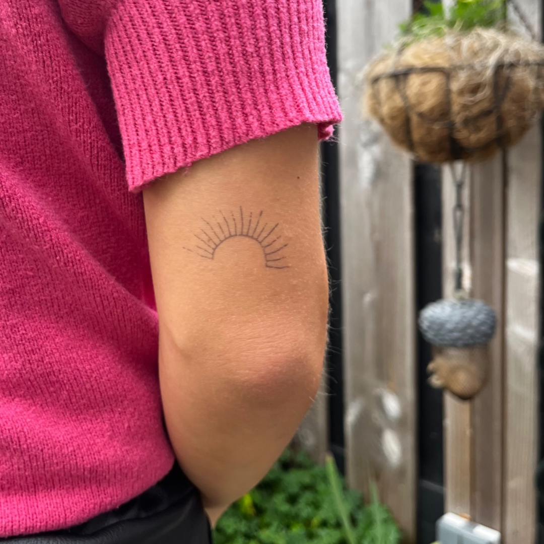 Temporäres Tattoo Sonne
